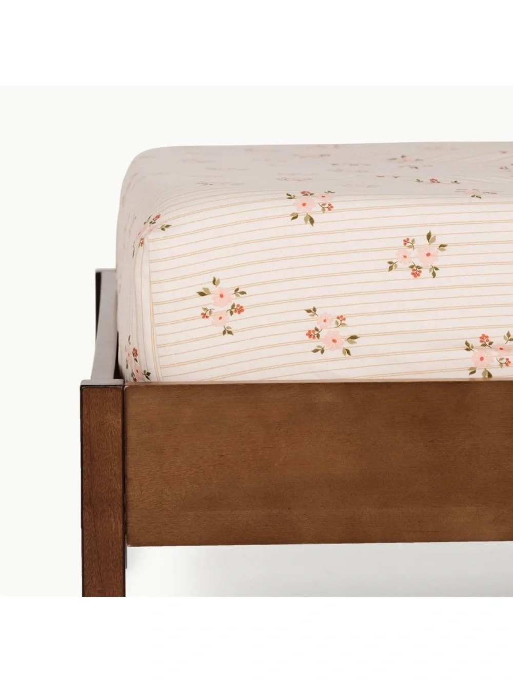 Gathre  Queen Scalloped Floral Sheet Set 100% Cotton